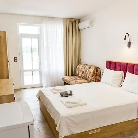 Guest house комплекс радост