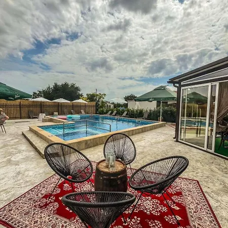 комплекс радост 3* Ezerets