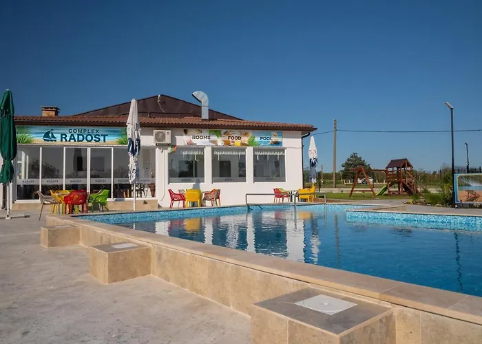 комплекс радост 3* Ezerets